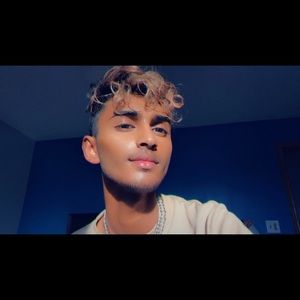 Meet your Posher, Kavi